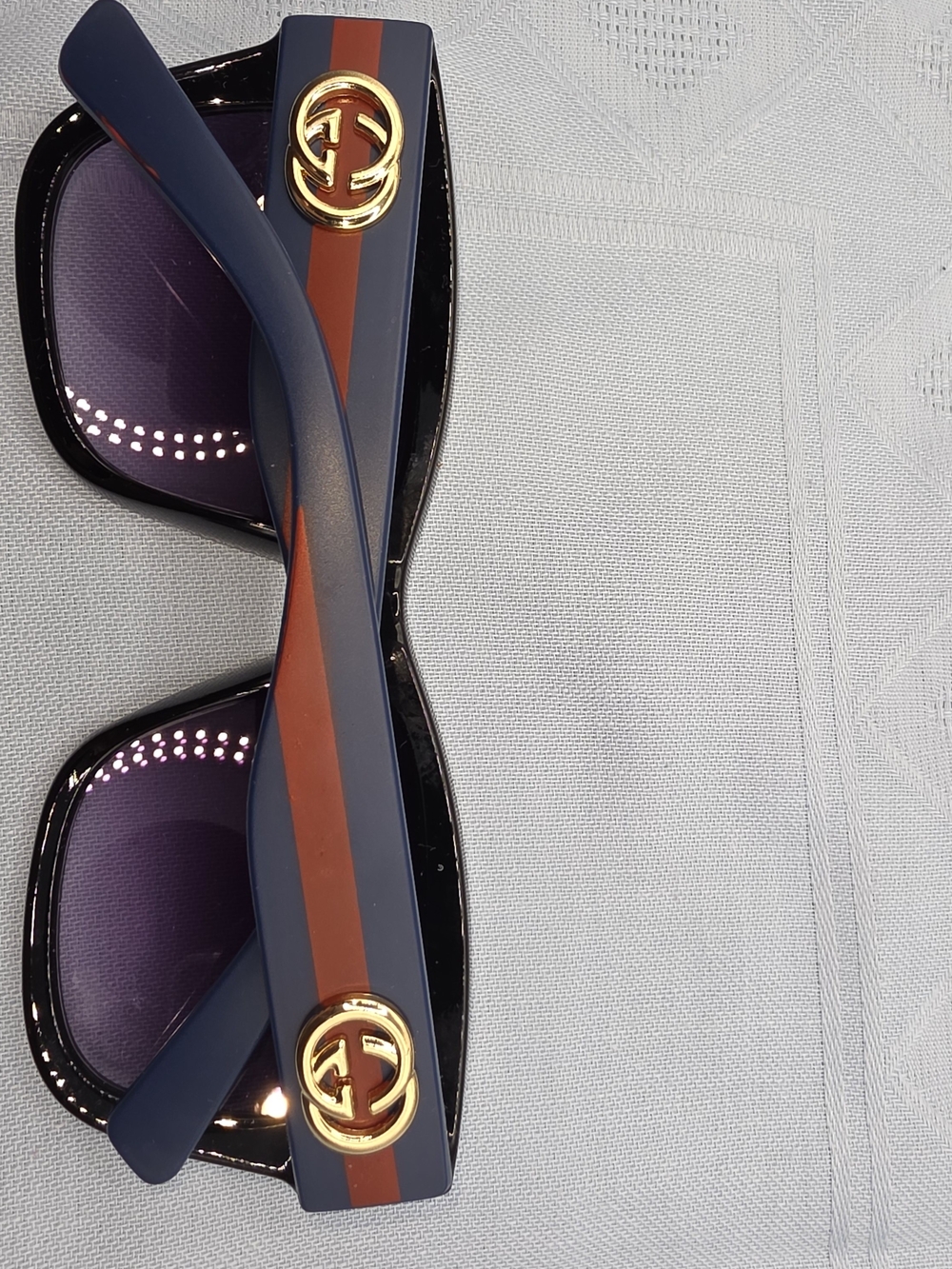 Gucci Women's Black Frame Sunglasses with Purple Gradient Lenses